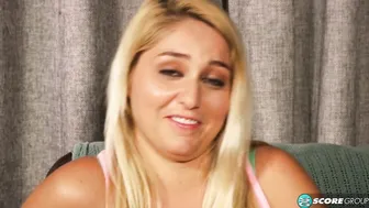 Thick Key West hot used to be a professional wake boarder. Now shes spreading her pink snatch for you.