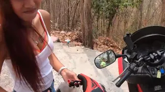 Asian amateur girlfriend fucks on camera