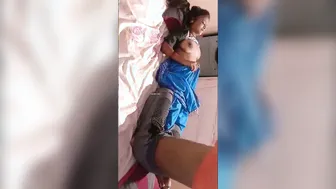 Seduce porn video – Desi Wife Seduce by his Lover