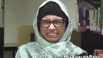 Library masturbation with cute Arab pornstar Mia Khalifa