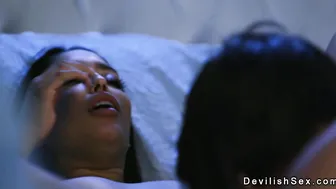 Trimmed pussy Latina babe hard fucked in bed