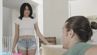 Stepsister Vanessa Falls For It Too