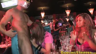 Wild bachelorette party turns into a cock sucking party