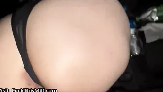 Late Night Car Sex with Slutty Bubble Butt Teen 3