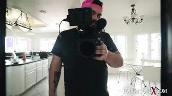 Kenzie Taylor - Bts