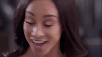 Teanna Trump and photographer have steamy affair 10