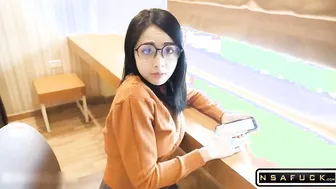 The Nerdy Girlfriend Turns her look into