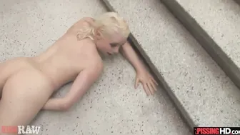 Lorelei Lee Piss Drinker Golden Shower Urine And Sucking Cock 2