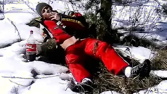 Roma raises body temp by waking uncut penis in snowfield