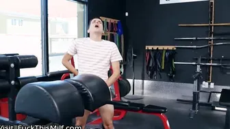 Milf rides short guy in the gym during workout