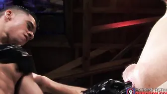 Hardcore fetish fisting session for horny muscular man bears