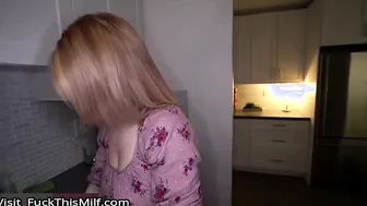 Fucking My Hot Step-Sis Before She Moves Away for College 2