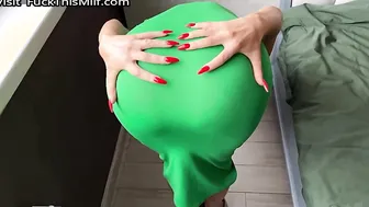 ANAL. Sexy MILF tries to stretch her tight asshole. 2