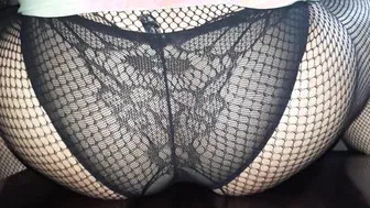 Natalie show on her big ass in black bodystocking before date