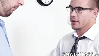 The boss motivates his coworker by having him lick his cock