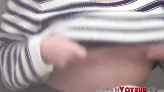Shows porn video – Japanese babe shows nipple while secretly filmed