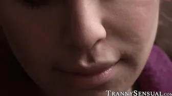 Stunning TS Foxxy rammed with stud cock and cumshot