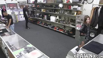 Good looking gal has steamy fuck session in the pawnshop