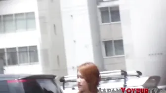 Asian Bombshell Unleashes Her Hidden Piss Play in Public