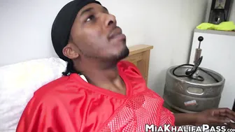 Arab teen Mia Khalifa penetrated with black jock cock