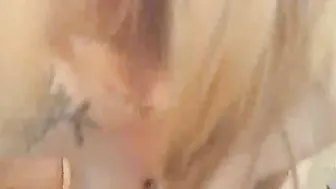 Tattooed Blonde Gets Her Pussy Squirted