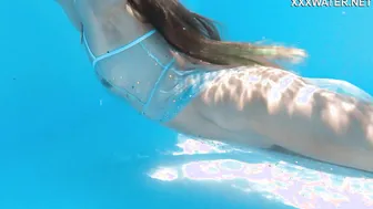 Russian girl Ivi found her natural talent in the pool