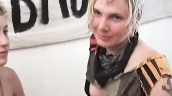 Amateur lesbian gal pussy licked before riding giant strapon