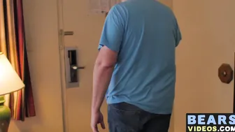 Hairy cub receives a raw ass pounding from a chubby bear