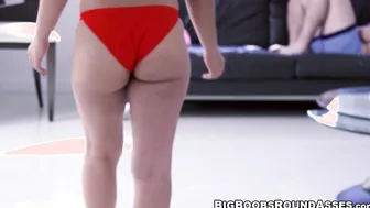 Round ass lady with big jugs enjoys steamy pussy drilling