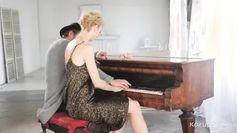 Natalie Anna
