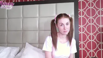 Cutie Ellie Murphy Got Her Clit Rubbed During Pussy Pounding Scene