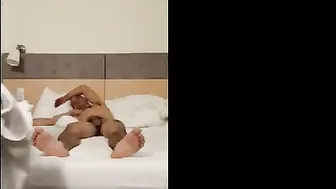 Porno romanesc cu o matura bruneta